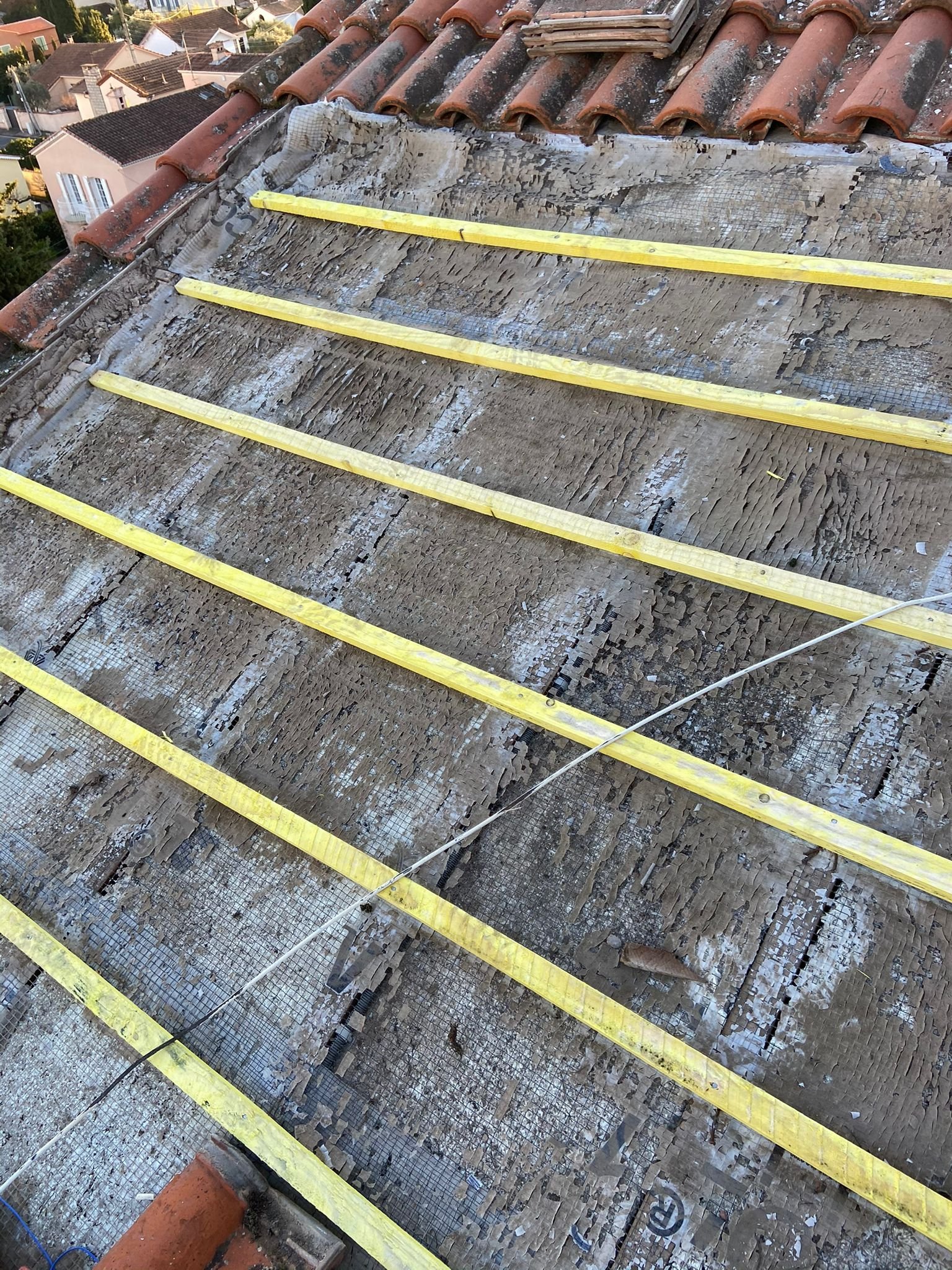 Aubert Couverture - Artisan couvreur Fréjus en image